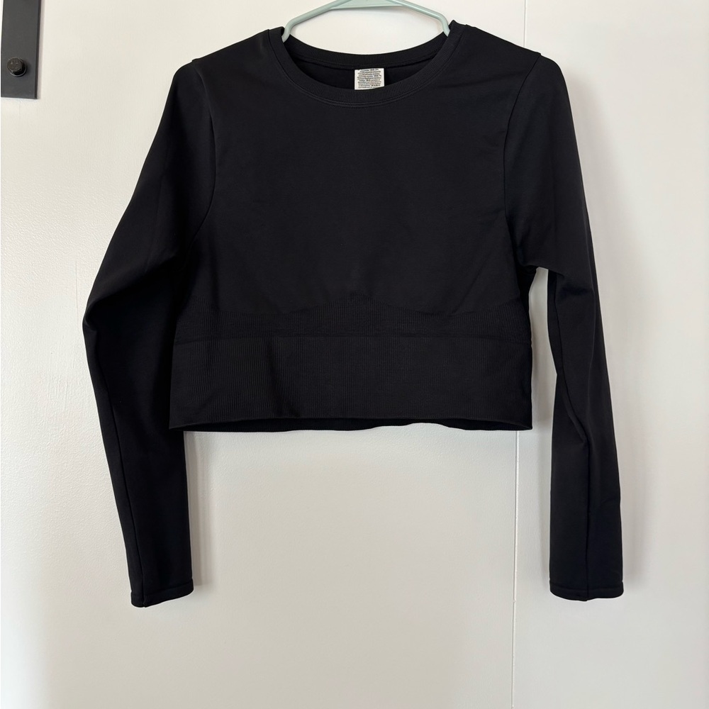 Victoria’s Secret PINK Active Black Long Sleeve Crop Top